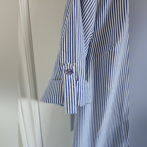 Speed Control Long Button-Down Shirt - Picture 4 of 4